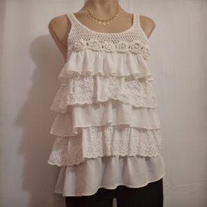 𝅺xxi White Sleeveless Crocheted Top Women's Size Small